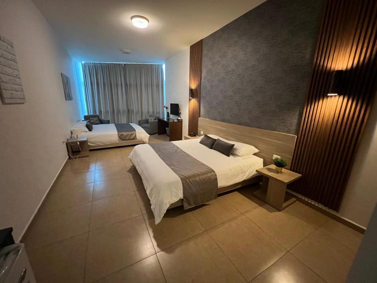 Byblostar Hotel Extérieur photo