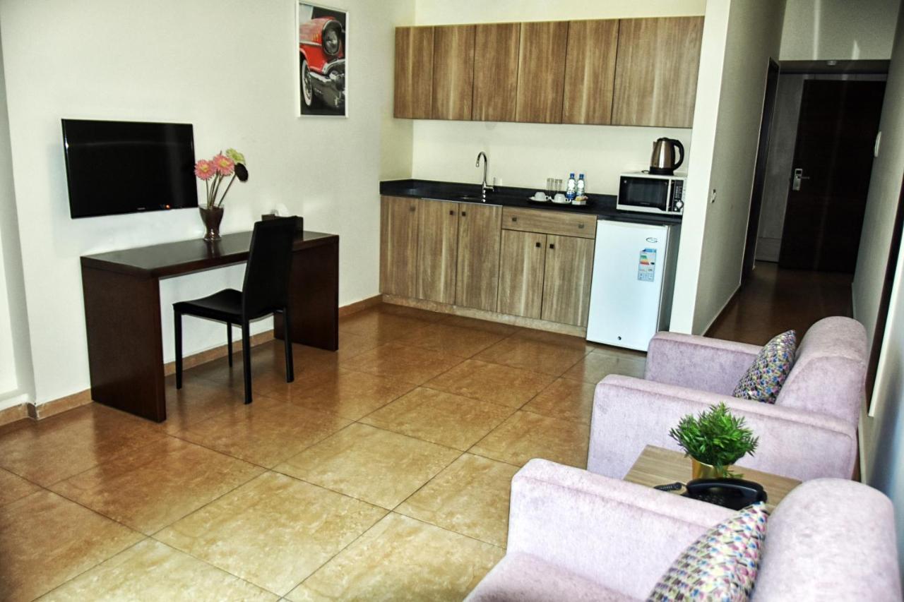 Byblostar Hotel Extérieur photo