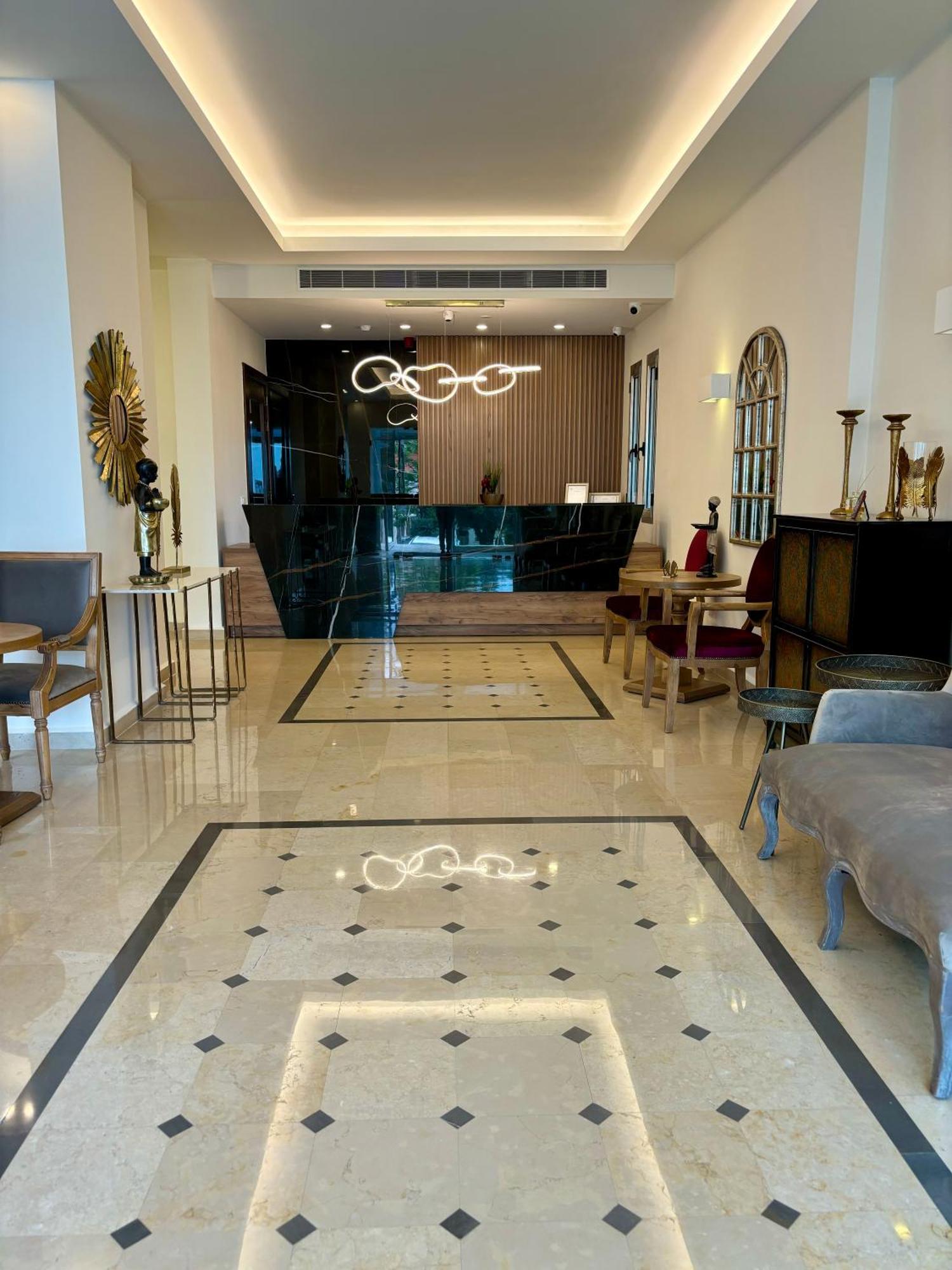 Byblostar Hotel Extérieur photo