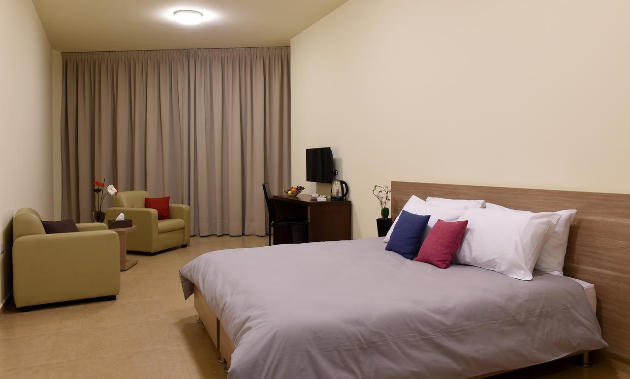 Byblostar Hotel Extérieur photo