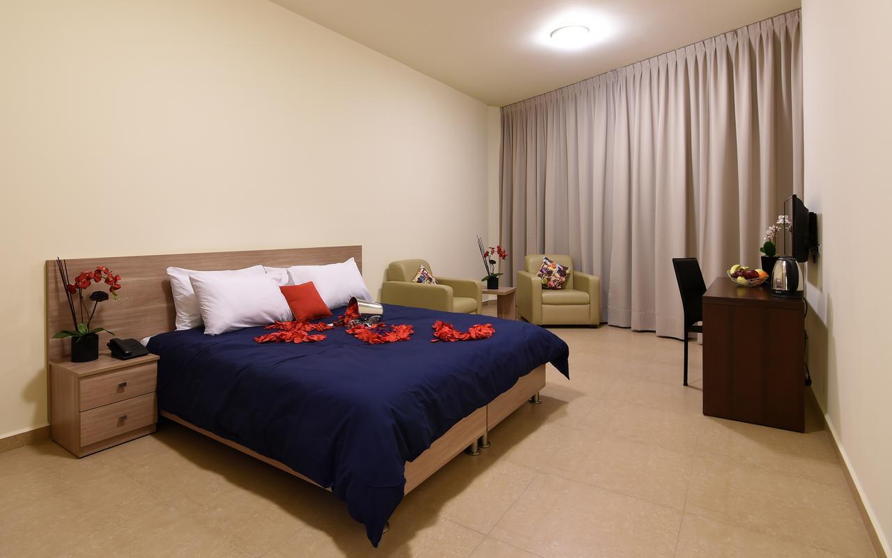 Byblostar Hotel Extérieur photo